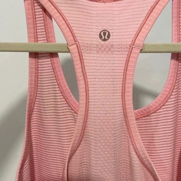 Lululemon Pink Swiftly Tech Tank Size 8 - Picture 3 of 3